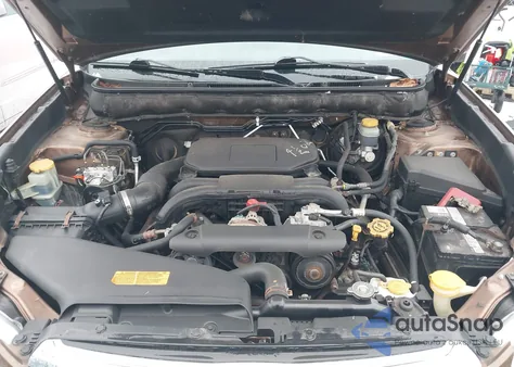 2011 Subaru Outback 2.5I Premium из США, поврежденный, VIN 4S4BRBCC3B3330096